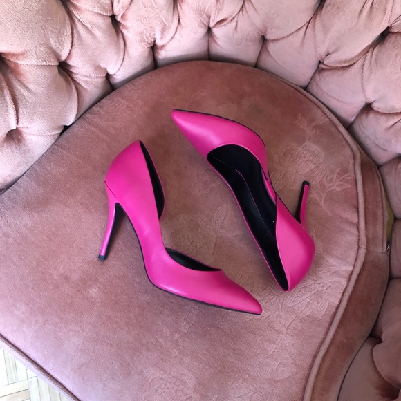 Bright pink high heels - Picture 4 of 5